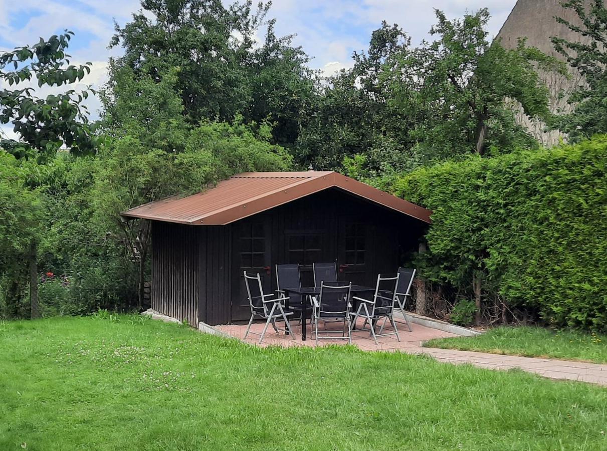 Ferienwohnung Kopold "Im Alten Schulhaus" Pottmes Exterior photo